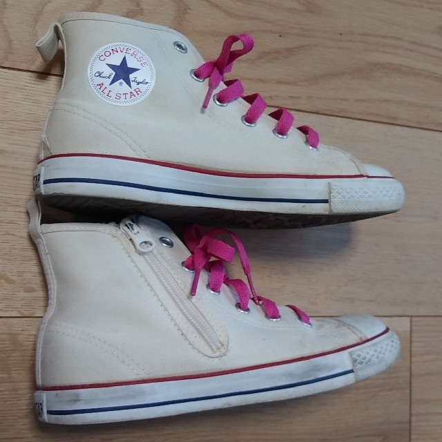 CONVERSE(コンバース)の（used）コンバース　ファスナー付　size21センチ　 キッズ/ベビー/マタニティのキッズ靴/シューズ(15cm~)(スニーカー)の商品写真