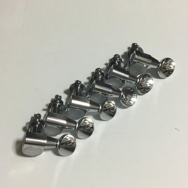 エレキギター用糸巻き(6連)chrome collar