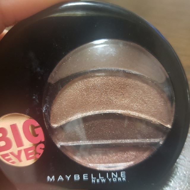 MAYBELLINE(メイベリン)のMAYBELLINE　アイシャドウパレット　ゴールドブラウン コスメ/美容のベースメイク/化粧品(アイシャドウ)の商品写真