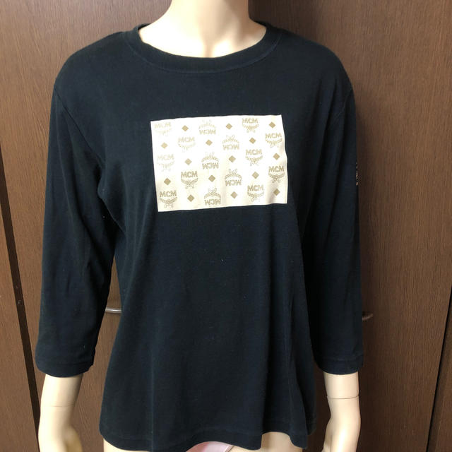 MCM(エムシーエム)のMCM Tシャツ 七分袖 LLサイズ カットソー レディースのトップス(Tシャツ(長袖/七分))の商品写真