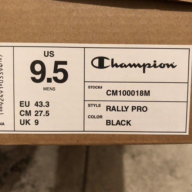 Champion(チャンピオン)のChampion スニーカー 超美品 箱付き メンズの靴/シューズ(スニーカー)の商品写真