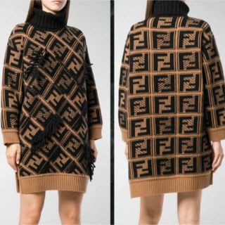 フェンディ(FENDI)のみやび様専用★日本未発売‼︎FENDI★FFロゴ ニットワンピース(ミニワンピース)