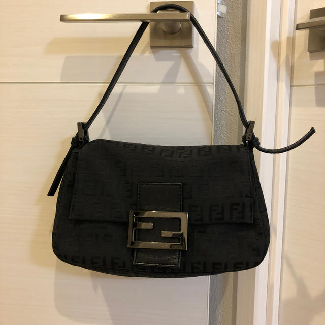 レディースFENDI