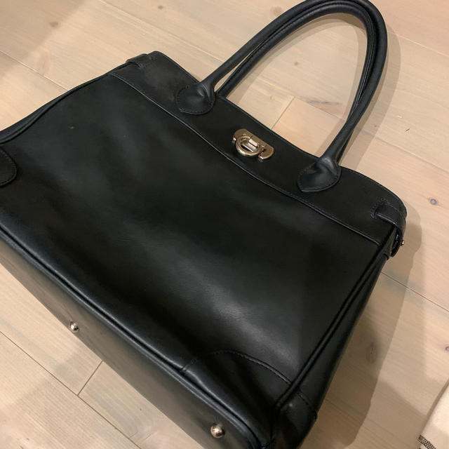 メーカー在庫少、売り切れ時はご容赦ください クラシックトートバッグ