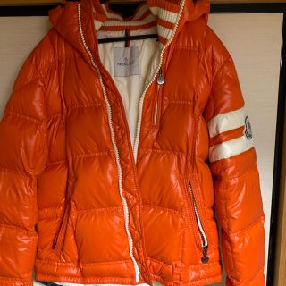 モンクレール(MONCLER)のmoncler ダウン　モンクレール(ダウンジャケット)