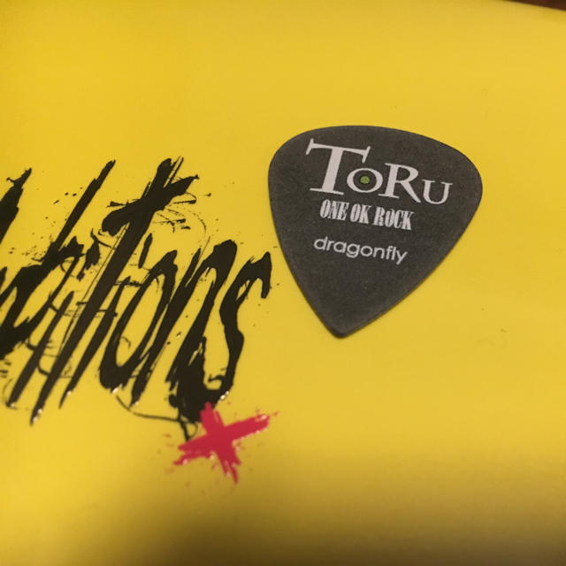 ピック Toru ONE OK ROCK