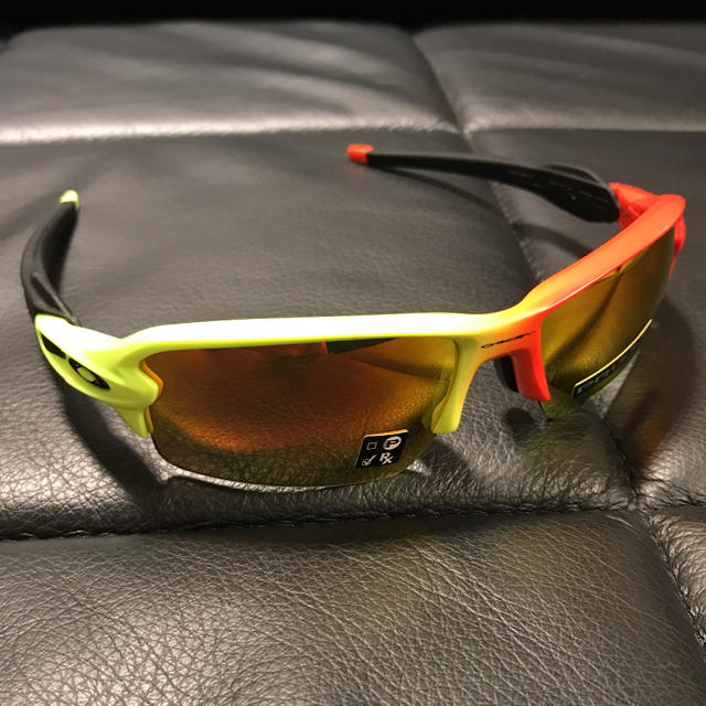 Oakley(オークリー)の【kznr777様専用】OAKLEY FLAK2.0 Harmony Fade メンズのファッション小物(サングラス/メガネ)の商品写真