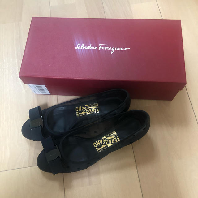 Salvatore Ferragamo/サルヴァトーレ フェラガモ ヴァラ3cm原産国