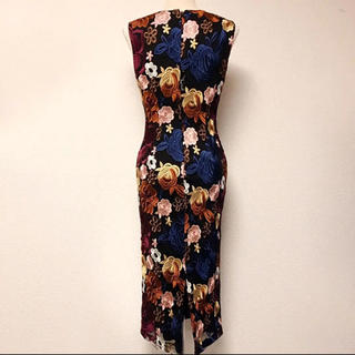 アリスアンドオリビア  / 花柄 刺繍 ワンピース ドレス