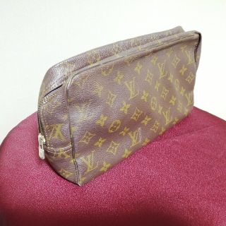 ルイヴィトン(LOUIS VUITTON)のルイヴィトン「モノグラム トゥルース トワレット」クラッチバッグ(クラッチバッグ)