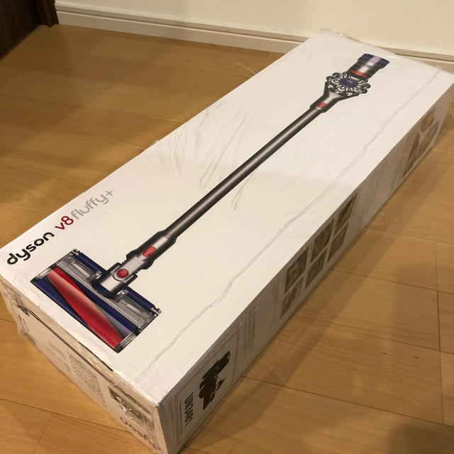 未開封　Dyson V8 Fluffy+ ダイソン SV10FFCOM2