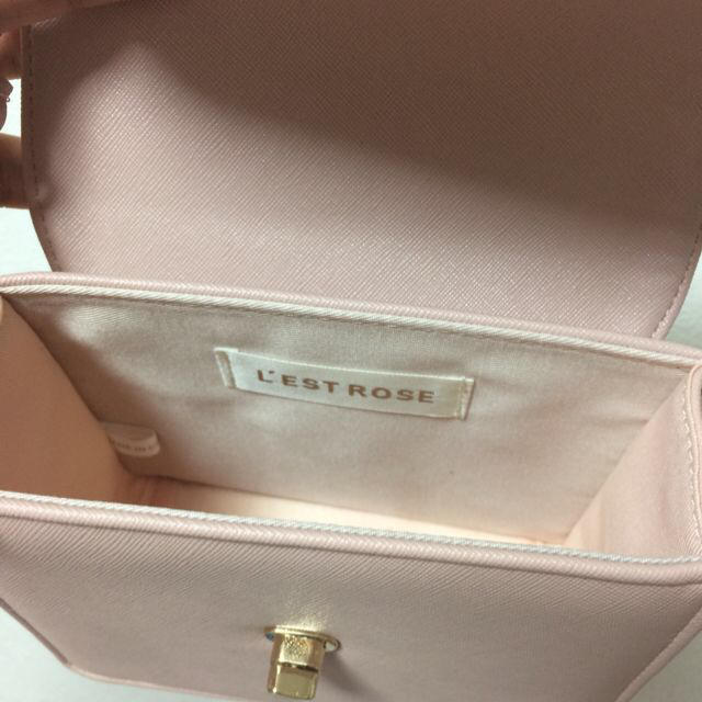 L'EST ROSE(レストローズ)のL'ESTROSE🎀ノベルティBag レディースのバッグ(ショルダーバッグ)の商品写真