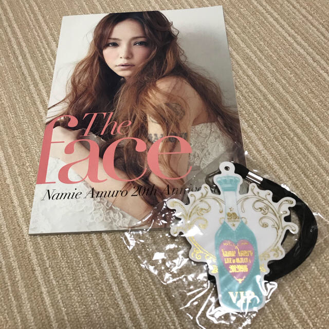 安室奈美恵　face tourパンフ　レプリカパス付き