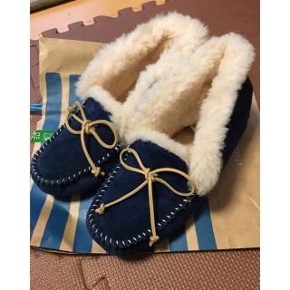 アグ(UGG)のugg ダコタ モカシン フラットシューズ(スリッポン/モカシン)