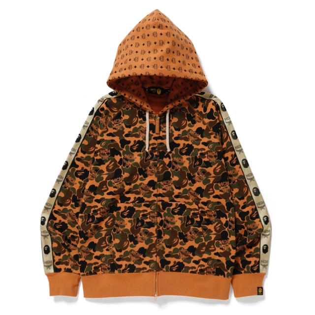 A BATHING APE(アベイシングエイプ)のmcm x bape セット メンズのトップス(パーカー)の商品写真