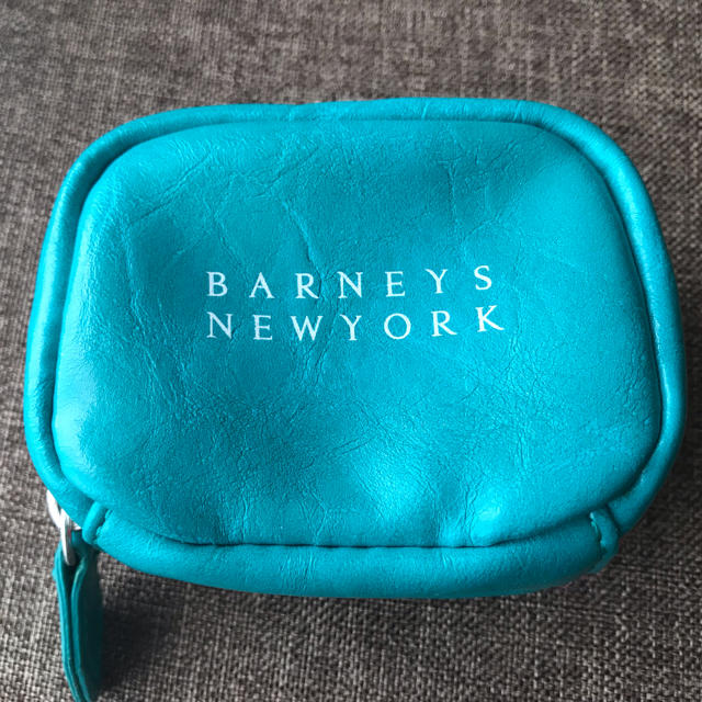 BARNEYS NEW YORK(バーニーズニューヨーク)のBARNEYS NEWYORK ミニポーチ2個セット レディースのファッション小物(ポーチ)の商品写真