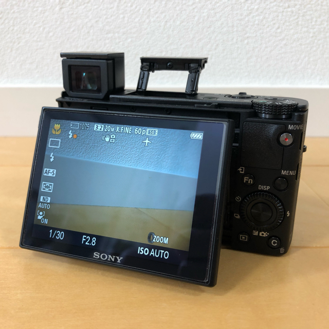 SONY(ソニー)の美品　SONY ソニー　サイバーショット DSC-RX100M3　ゆー様専用 スマホ/家電/カメラのカメラ(コンパクトデジタルカメラ)の商品写真