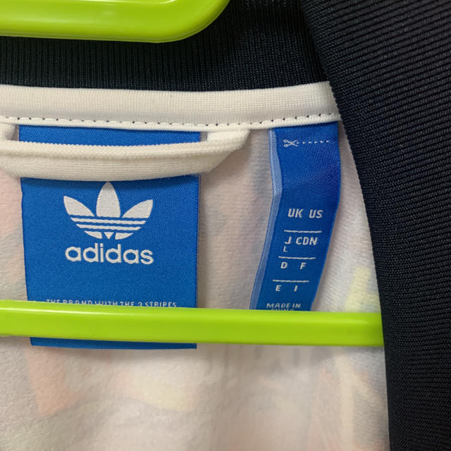 adidas originals ジャケット