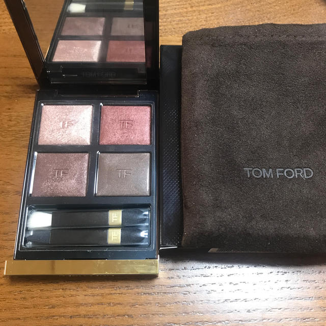 TOM FORD トムフォードビューティ アイカラー クォード 03A