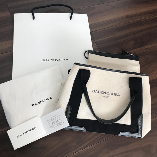 バレンシアガ　BALENCIAGA ショッピングバッグS確実正規品です