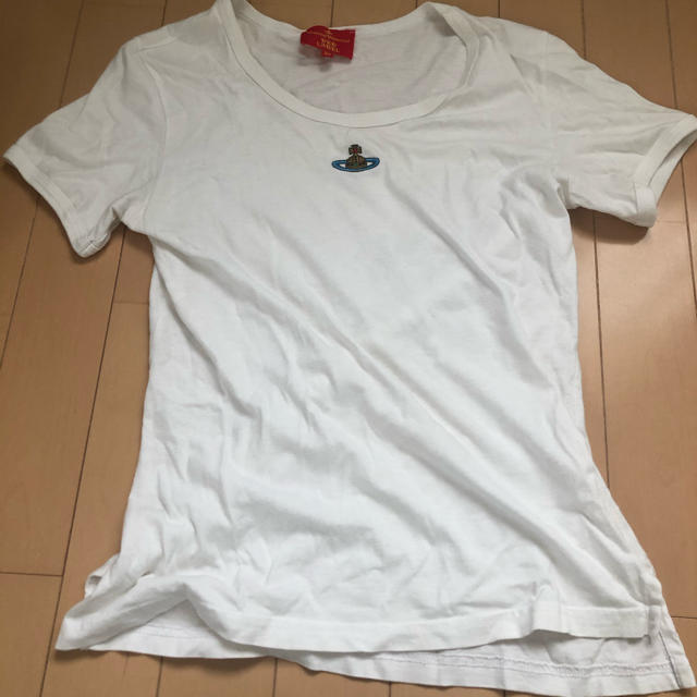 Vivienne Westwood(ヴィヴィアンウエストウッド)のヴィヴィアンウエストウッド　Tシャツ レディースのトップス(Tシャツ(半袖/袖なし))の商品写真