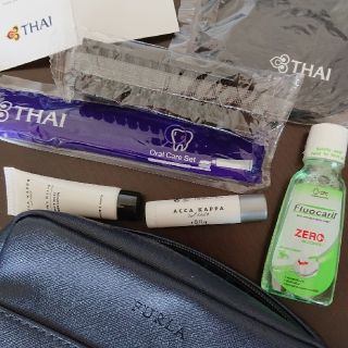 フルラ(Furla)のタイ国際航空ビジネスクラスアメニティ(旅行用品)