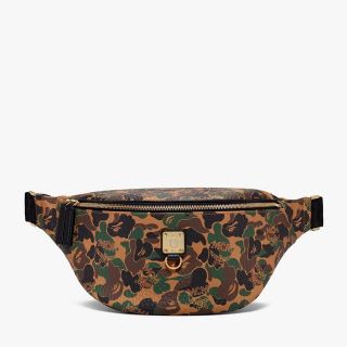 アベイシングエイプ(A BATHING APE)の込み！！BAPE ×  MCM ベルトバック　(ウエストポーチ)