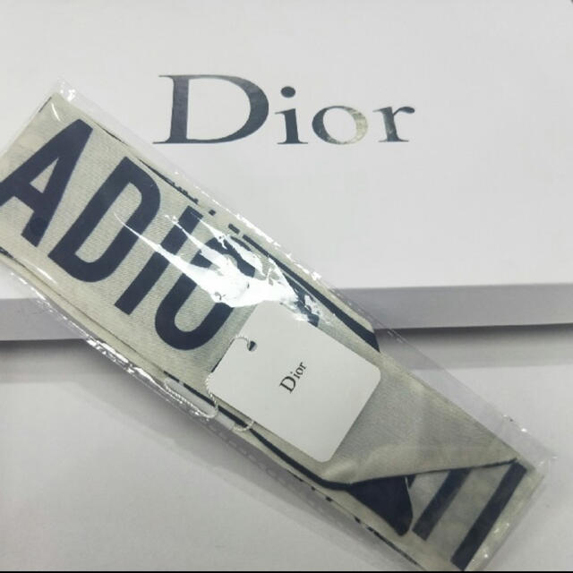 Christian Dior(クリスチャンディオール)のDiorスカーフ レディースのファッション小物(バンダナ/スカーフ)の商品写真