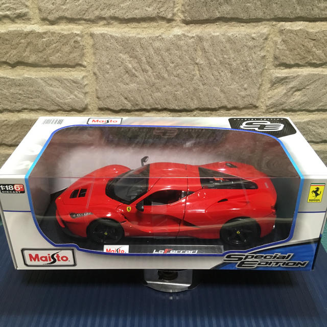 Ferrari(フェラーリ)の【新品 未開封】1/18  マイスト Maisto La Ferrari エンタメ/ホビーのおもちゃ/ぬいぐるみ(ミニカー)の商品写真