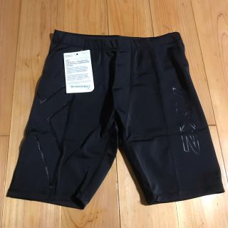 ツータイムズユー(2XU)の2XU   メンズ ショートパンツ Sサイズ black(ショートパンツ)