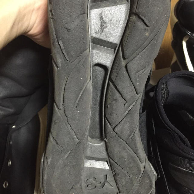 Y-3(ワイスリー)の値下げしますY-3 qasa high  メンズの靴/シューズ(スニーカー)の商品写真