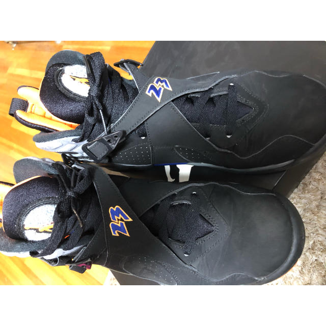 NIKE(ナイキ)のjordan8 27.5 メンズの靴/シューズ(スニーカー)の商品写真