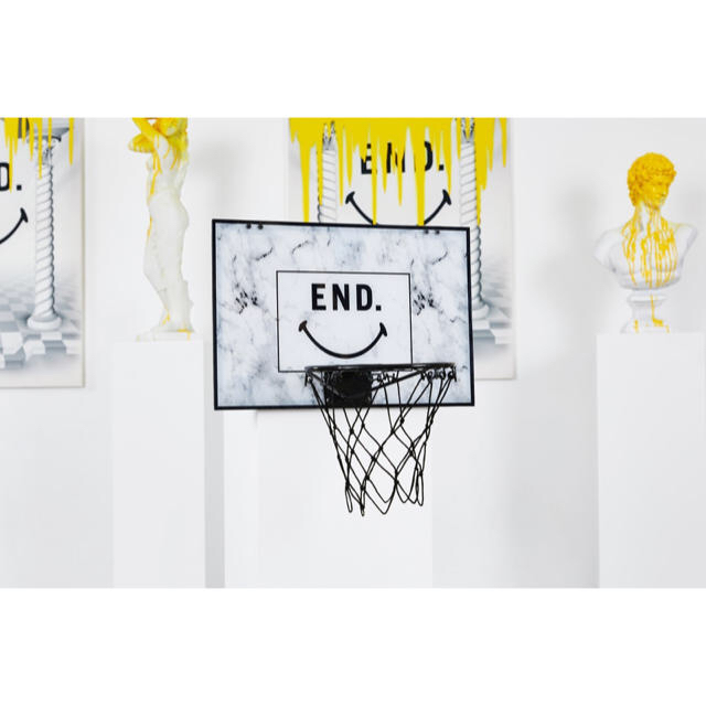 END. X CHINATOWN MARKET SMILEY MINI HOOPの通販 by K's shop｜ラクマ