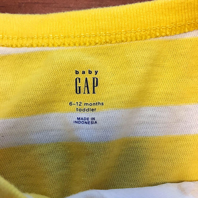 babyGAP(ベビーギャップ)のbaby GAP ロンT キッズ/ベビー/マタニティのベビー服(~85cm)(シャツ/カットソー)の商品写真