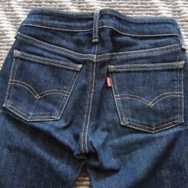 Levi's(リーバイス)のLevi's★Perfect Body  ストレッチスリム　インディゴ　26 レディースのパンツ(デニム/ジーンズ)の商品写真