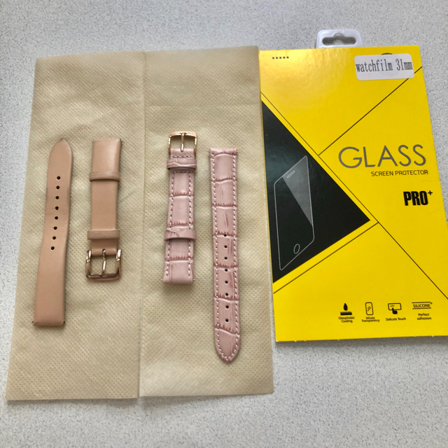 kate spade new york(ケイトスペードニューヨーク)のレザー スカラップ タッチスクリーン スマートウォッチ レディースのファッション小物(腕時計)の商品写真