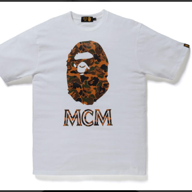 A BATHING APE(アベイシングエイプ)のa.oさま専用 【Lサイズ】BAPE ×  MCM 白 Tシャツ メンズのトップス(Tシャツ/カットソー(半袖/袖なし))の商品写真