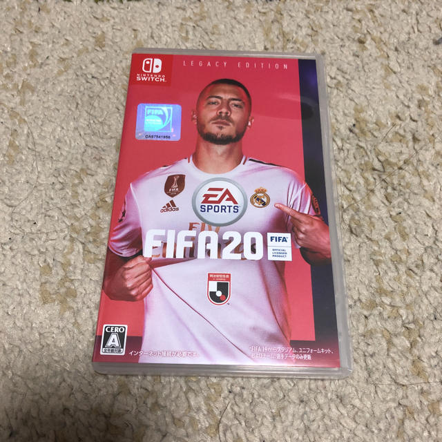 Nintendo Switch(ニンテンドースイッチ)のFIFA 20 Legacy Edition エンタメ/ホビーのゲームソフト/ゲーム機本体(家庭用ゲームソフト)の商品写真