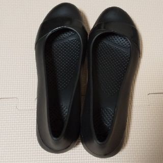 クロックス(crocs)のcrocsクロックス 黒 w6バレエシューズ パンプス ブラック レインシューズ(ハイヒール/パンプス)