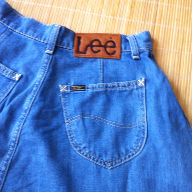 Lee(リー)のLee デニムフレアスカート レディースのスカート(ひざ丈スカート)の商品写真