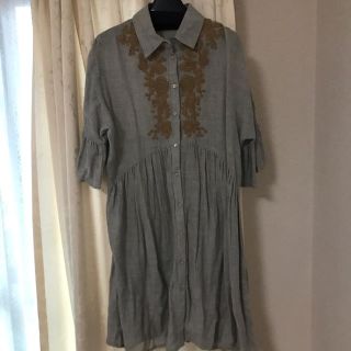 ザラ(ZARA)の新品　ZARA シャツ　ワンピース(ひざ丈ワンピース)