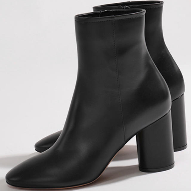 ラウンド PELLICO ペリーコショートブーツ36 新品PELLICO - ブーツ