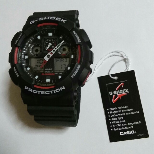 G-SHOCK(ジーショック)の新品！　Gショック　ベッカム愛用品の色違い　デジアナ腕時計　GA-100-1A4 メンズの時計(腕時計(アナログ))の商品写真