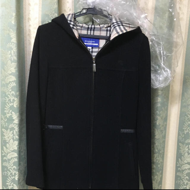 BURBERRY BLUE LABEL(バーバリーブルーレーベル)のバーバリー　コート　値下げ！！ レディースのジャケット/アウター(その他)の商品写真