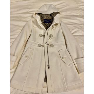 バーバリーブルーレーベル(BURBERRY BLUE LABEL)の【値下げ中！】BURBERRY BLUE LABEL 白ロングダッフルコート(ダッフルコート)