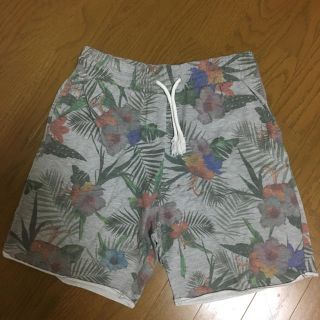 エイチアンドエム(H&M)のメンズ短パン(ショートパンツ)