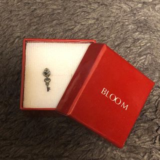 ブルーム(BLOOM)の(訳あり)BLOOM ブルーム 925シルバーピアス 片耳のみ(ピアス(片耳用))