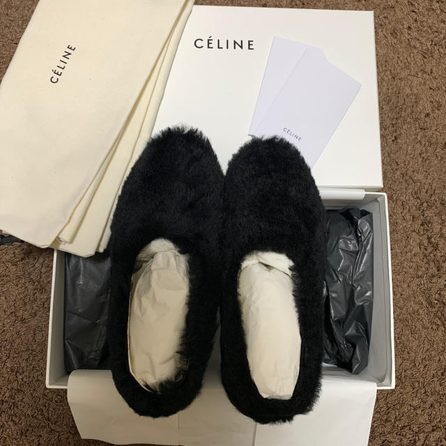 売れ筋商品 celine pky セリーヌ 新品 フラットファーシューズ