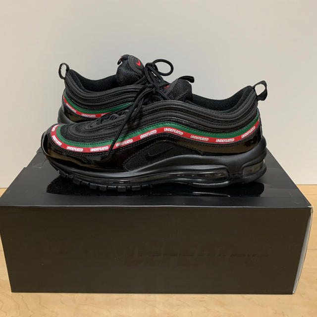 NIKE(ナイキ)のUNDEFEATED NIKE AIRMAX97 26cm  メンズの靴/シューズ(スニーカー)の商品写真