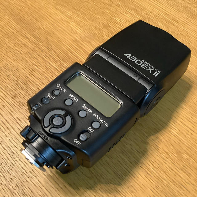 Canon(キヤノン)のCanon Speedlite 430EX Ⅱ  キャノン ストロボ スマホ/家電/カメラのカメラ(ストロボ/照明)の商品写真